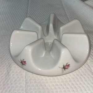Floral porcelain teapot warmer